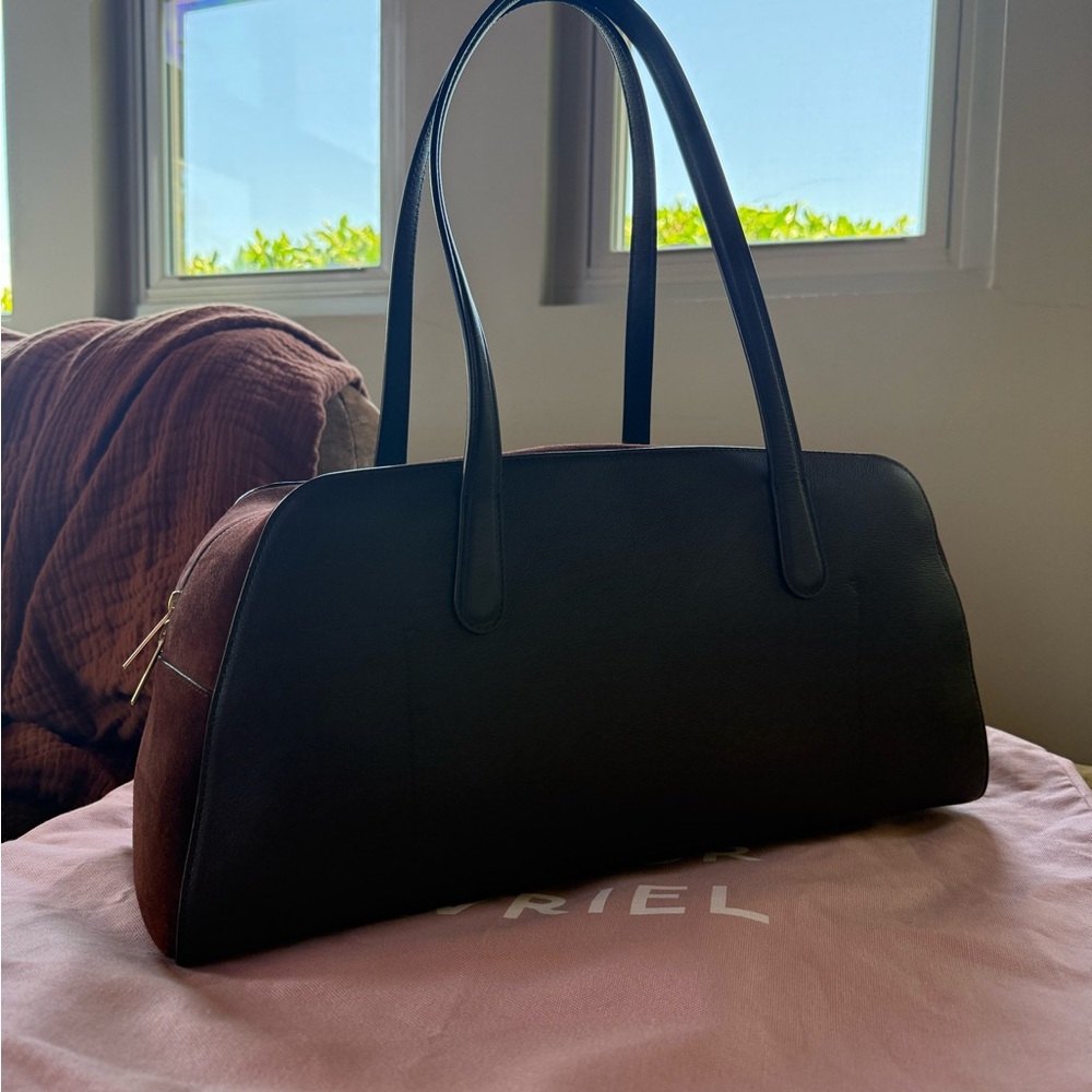 MANSUR GAVRIEL
Helios Large Leather & Suede Shoulder Bag - Picture 7 of 10